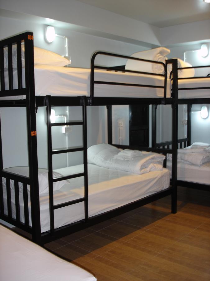 Rak Khun Hostel Chiang Mai Exteriör bild